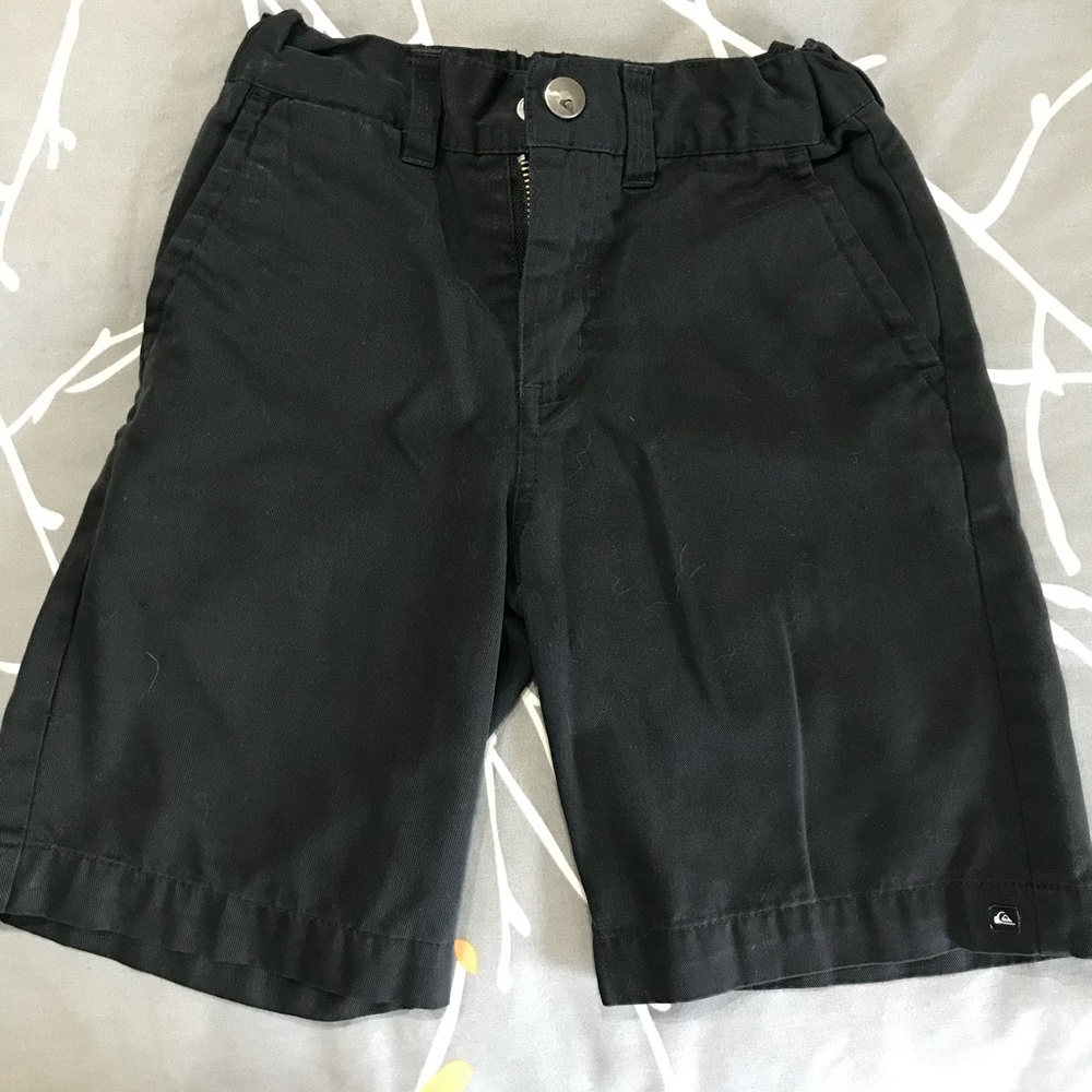 Quiksilver Boys Black Dress Shorts - Size 5